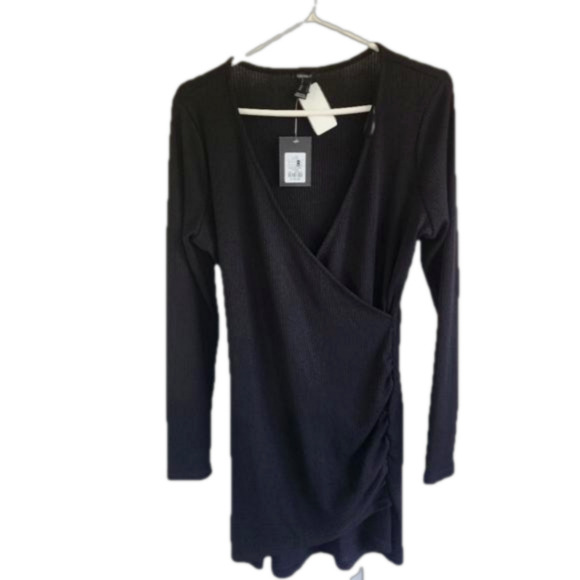 Forever 21 Black Ribbed Surplice Sweater Dress Size Large NWT - Picture 1 of 6